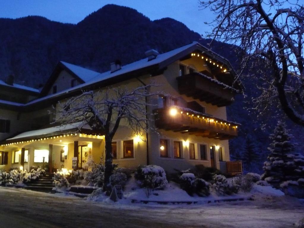 Hotel Weisses Roessl - Cavallino Bianco Laion Esterno foto